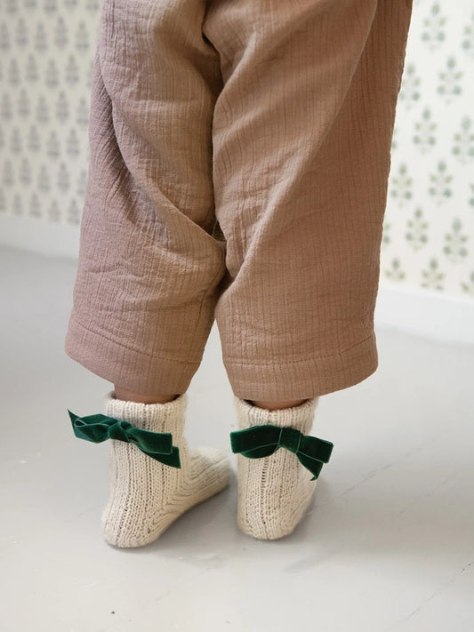 2501-07 Bow Socks Junior Papir Enkeltoppskrift Sandnes Garn