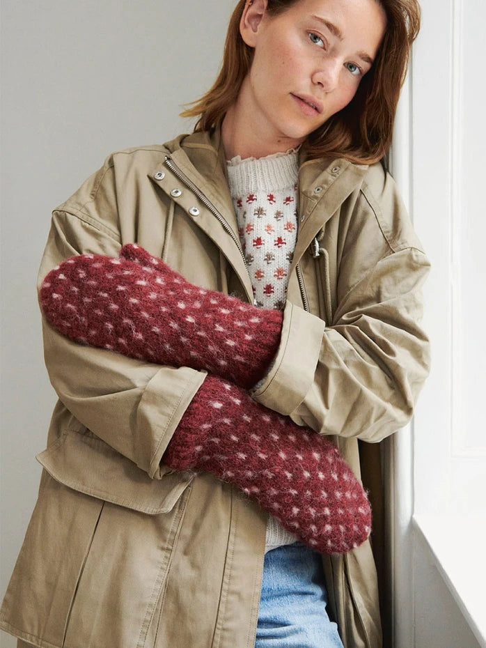 77 Jul Oppskriftshefte Sandnes Garn