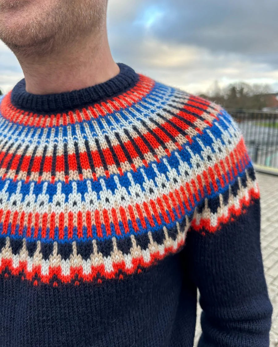 Celeste Sweater Man PetiteKnit