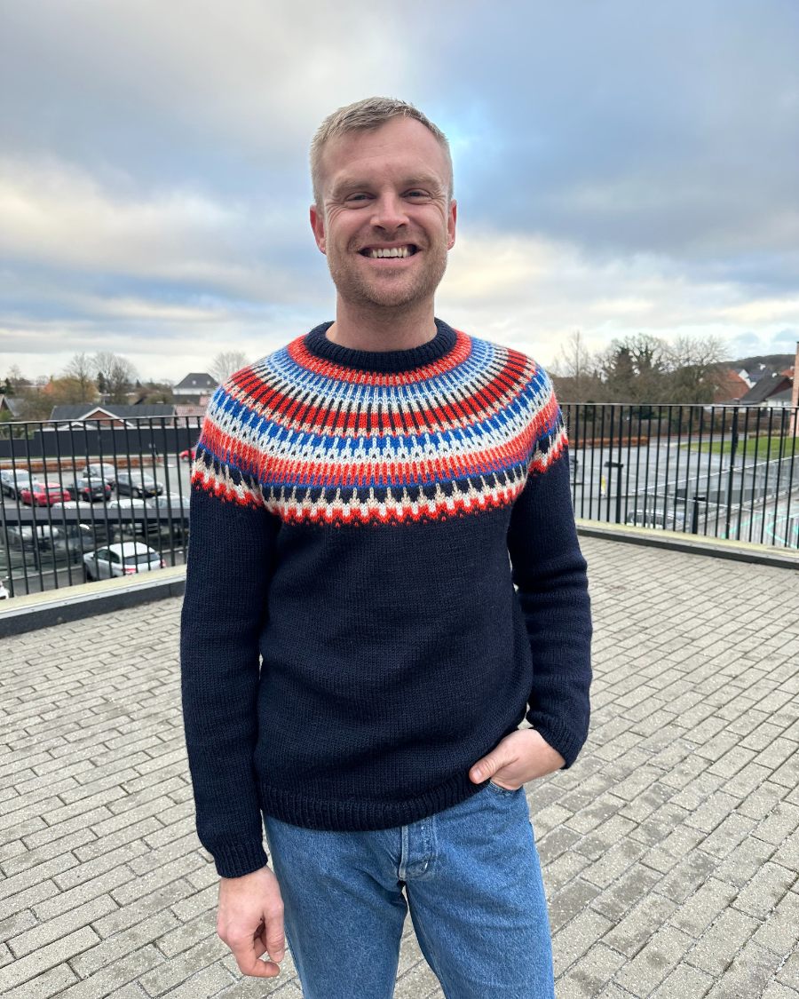 Celeste Sweater Man PetiteKnit