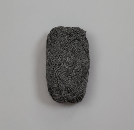 SFN43 Mørk Grå Melert Tumi Rauma Garn
