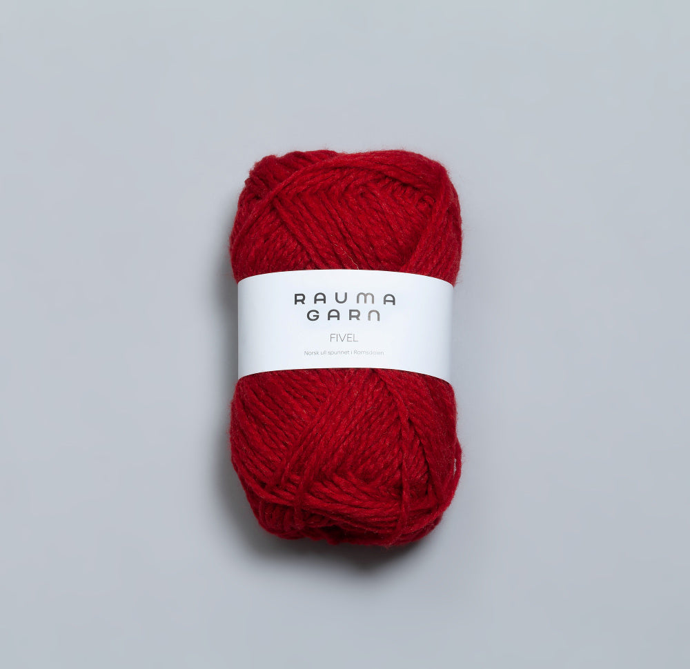 02 Mørk Rød Fivel Rauma