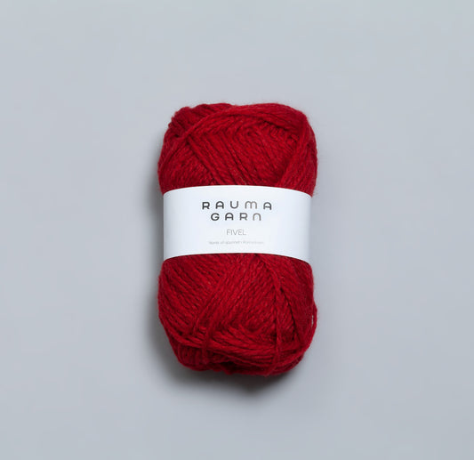 02 Mørk Rød Fivel Rauma