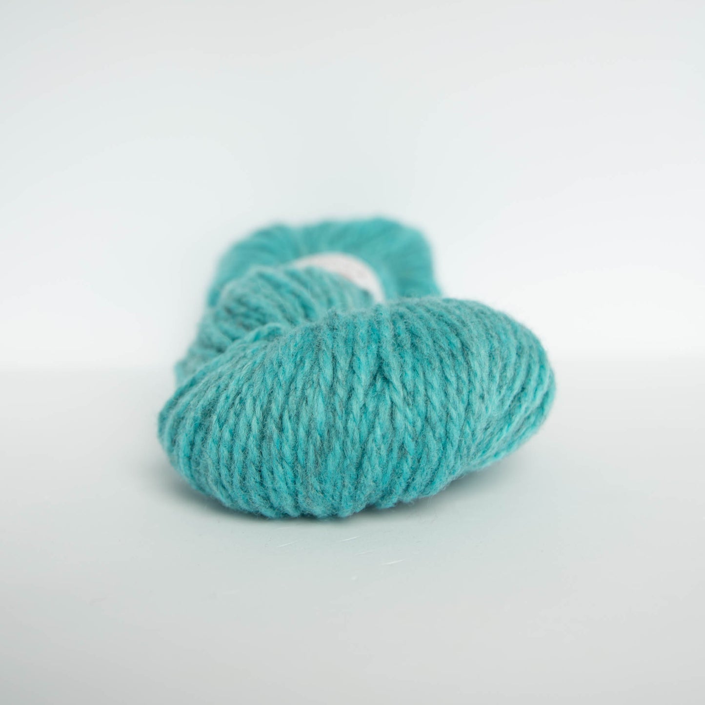 303 Lys Turkis Melert Troll Hillesvåg