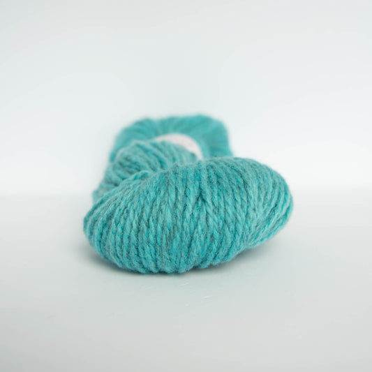 303 Lys Turkis Melert Troll Hillesvåg