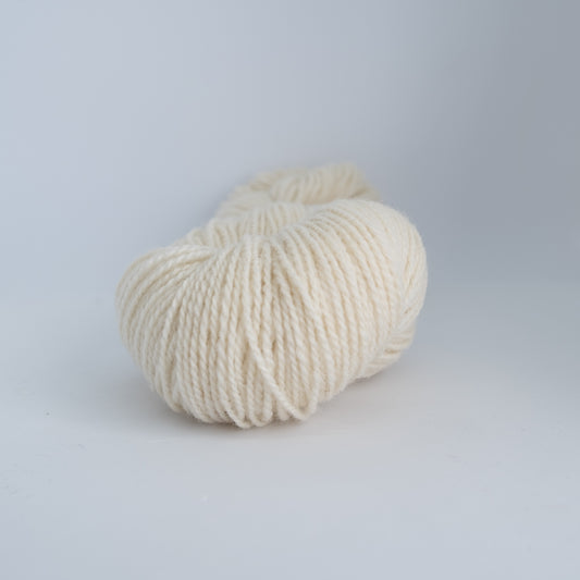 100 Ubleket Hvit Fjord 2 Sokkegarn