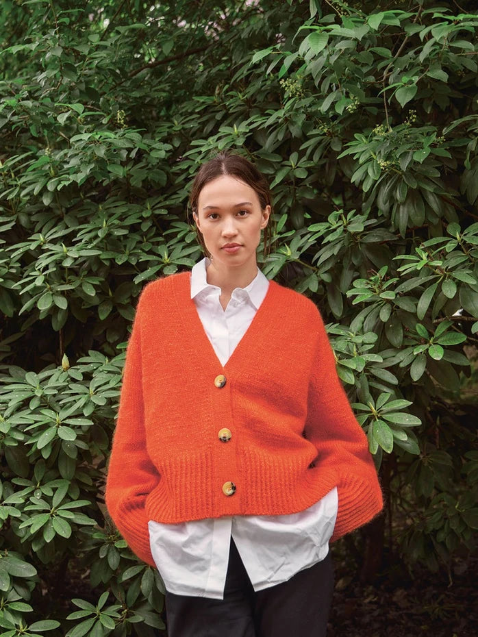 2210 DIY Oppskriftshefte Sandnes Garn