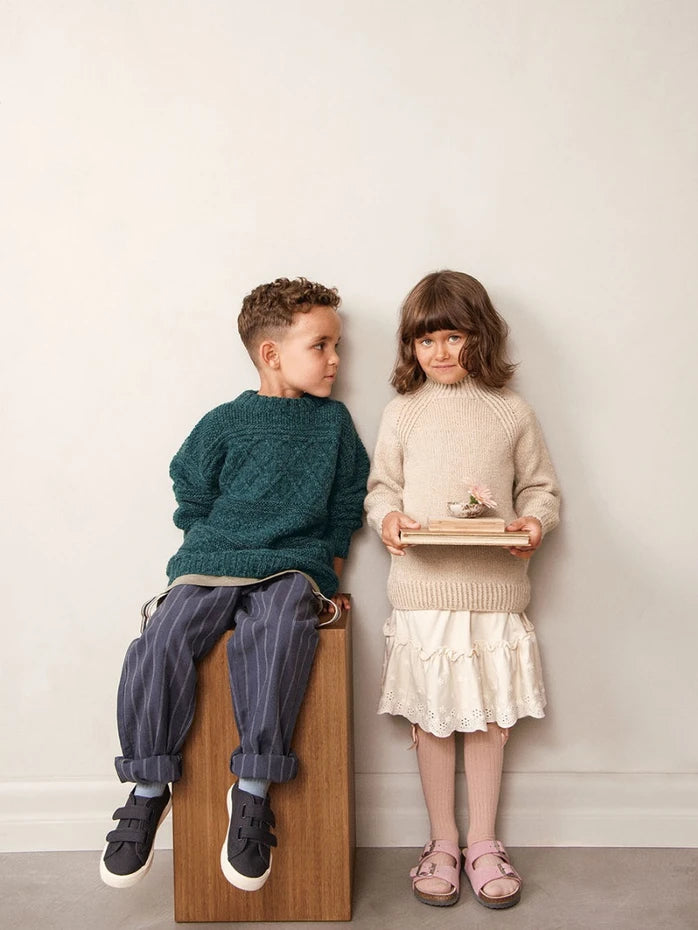 2212 Tynn Peer Gynt Oppskriftshefte Sandnes Garn