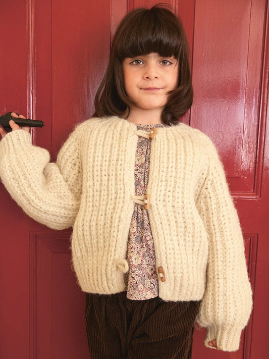 2501-06 Chunky Jacket Junior Papir Enkeltoppskrift Sandnes Garn