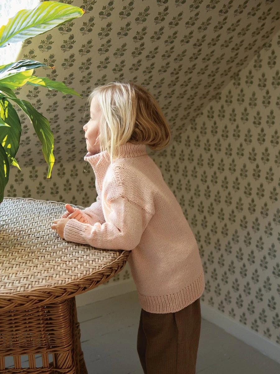 2501-08 Matthew Sweater Junior Papir Enkeltoppskrift Sandnes Garn